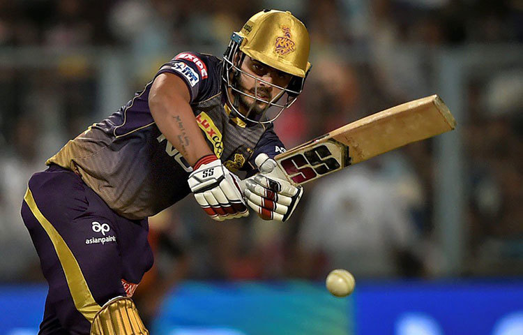 এবারের আইপিএলে যার উপর একটু বেশি ভরসা দলের, সেই রাণার ব্যাট হঠাৎই হতাশ করতে শুরু করেছে। দিল্লির মতো গুরুত্বপূর্ণ ম্যাচে রাণার ব্যর্থতা দলের কাছে নিঃসন্দেহে বড় ধাক্কা।