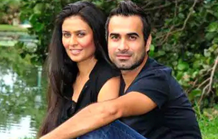 দেশে ফিরেও ওই ক্রিকেটারের মনে পড়ে যাচ্ছিল সুমাইয়া দিলদারের কথা। তখনই বুঝেছিলেন, প্রেমে পড়ে গিয়েছেন। ইনি ক্রিকেটার ইমরান তাহির। যার স্পিনে বিধ্বস্ত নাইটবাহিনী। স্ত্রীর সঙ্গে তার প্রেমের গল্প সিনেমাকেও হার মানাবে।