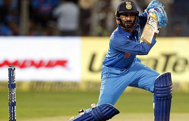 ৩৩ বছরের কার্তিককে ২০২৩ বিশ্বকাপে দেখা যাবে না, বলেই মনে করা হচ্ছে। একদিনের ক্রিকেটে কার্তিকের পারফরম্যান্সে অনেক টানাপড়েন এসেছে। তবে ইংল্যান্ডের মাটিতে তিনি ঝলসে উঠতে পারেন বলেই মনে করা হচ্ছে।