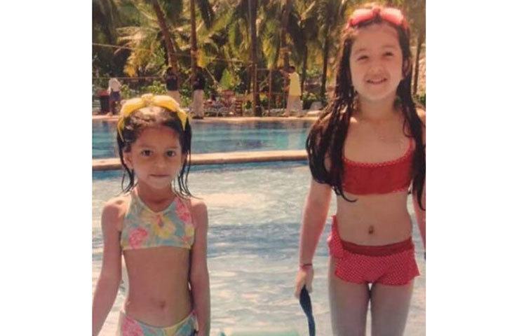 তখন থেকেই একসঙ্গে সময় কাটাতে পছন্দ করতেন সুহানা ও শানায়া।