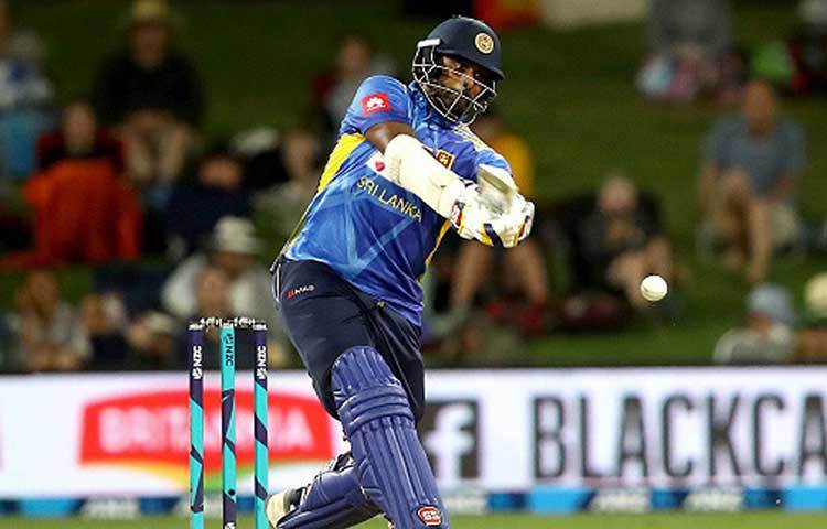 থিসারা পেরেরা, অলরাউন্ডার: ১৫৩টি ম্যাচে ২১৪৭ রান করেছেন তিনি। উইকেট পেয়েছেন ১৬৯টি। পেসার অলরাউন্ডার পেরেরা দলের ভারসাম্য আনবেন বলে মনে করা হচ্ছে।