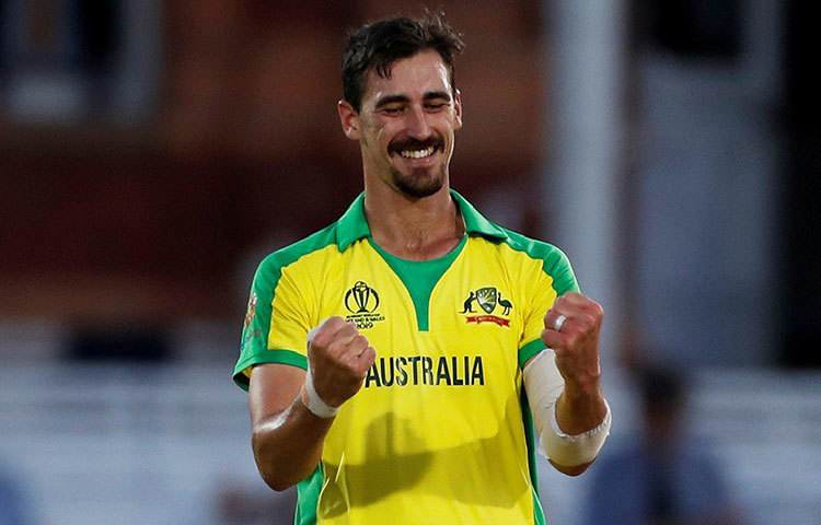 সব চেয়ে বেশি শিকার: মিচেল স্টার্ক- গ্রুপ লিগের ৯ ম্যাচে ২৬ উইকেট নিয়ে এখন পর্যন্ত শীর্ষে রয়েছেন অস্ট্রেলিয়ার এই বাঁ-হাতি পেসার। রান খরচ করেছেন ৪৩২। সুইং এবং পেসে ভয়ঙ্কর মেজাজে তিনি।