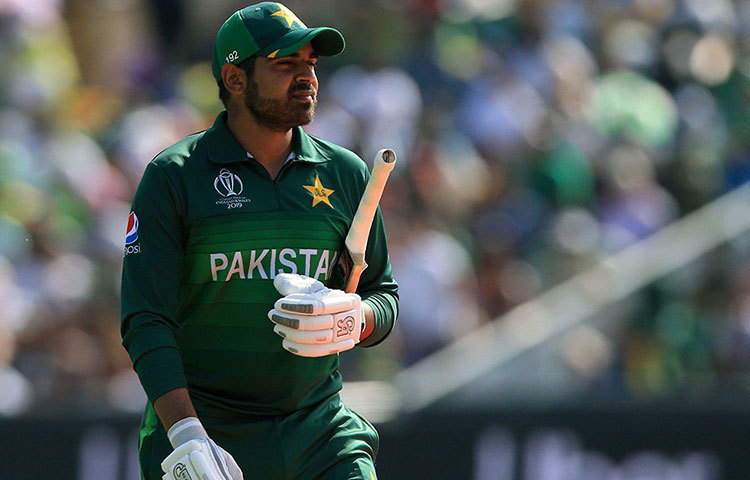 হ্যারিস সোহেল: বিশ্বকাপে পাকিস্তানের প্রথম ম্যাচে ব্যর্থ হওয়ায় বাদ পড়েন। পরে ফিরে এসে রান পান আবার। নিয়মিত সুযোগ পেলে হয়তো সত্যি হয়ে উঠতে পারতেন পাকিস্তানের মিডল অর্ডারের ভরসা।