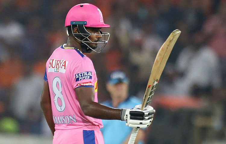 আইপিএলের পয়েন্ট টেবলে রাজস্থান রয়্যালস একেবারে শেষের দিকে রয়েছে। তবে সঞ্জু স্যামসনের ফর্ম টিমকে এখনও ভরসা দিচ্ছে। সানরাইজার্স হায়দরাবাদের বিরুদ্ধে আইপিলে তার তিন নম্বর সেঞ্চুরিটা করে ফেললেন তিনি। স্যামসনের অপরাজিত ১০২ রানের ইনিংস দেখার পর গৌতম গম্ভীর তো বলেই ফেললেন, স্যামসনকে বিশ্বকাপের দলে নিতে হবে!