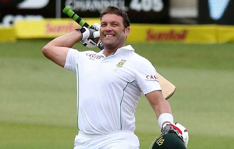 জাক কালিস: বিশ্বের সর্বকালের অন্যতম সেরা অলরাউন্ডার। আন্তর্জাতিক ক্রিকেটে ১০ হাজার রান রয়েছে তার। ওয়ানডে ও টেস্ট মিলিয়ে ২৫০টি উইকেট নিয়েছেন। ওয়ানডেতে ১৩১টি ক্যাচও নিয়েছেন তিনি। ২০০৮-এ উইজডেনের বিচারে বর্ষসেরা ক্রিকেটার নির্বাচিত হন।