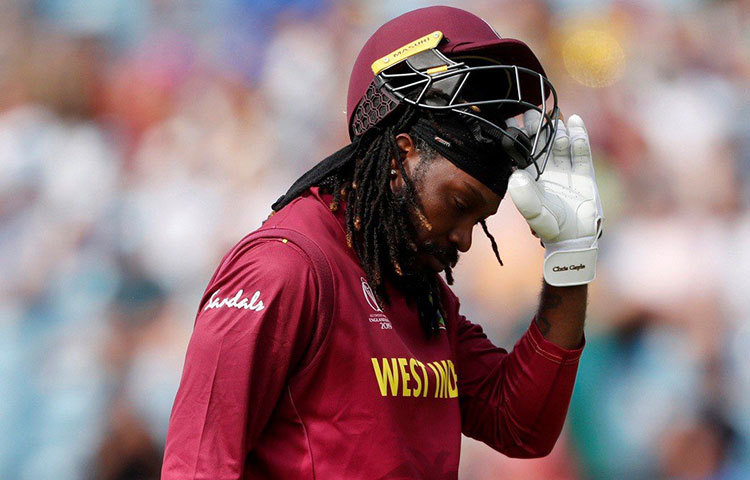 সেই গেল চরম হতাশ করলেন। ৮ ইনিংসে তার সংগ্রহ ২৪২ রান, গড় ৩০.২৫। সব চেয়ে আশ্চর্যের তার স্ট্রাইক রেট ৮৮.৩২। যা একেবারেই গেল সুলভ নয়। এখন বোধহয় শুধুই তার অবসরের অপেক্ষা। শেষ হতে চলেছে এক ক্যারিবিয়ান যুগের।