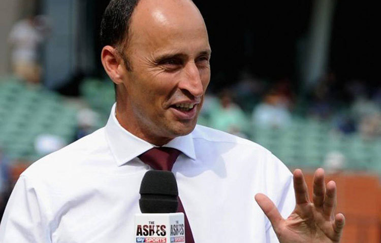 গ্রেড এ-তে থাকা মাইকেল ক্লার্ক, নাসির হুসেন ও সঞ্জয় মঞ্জরেকর টুর্নামেন্টের জন্য পেয়েছিলেন পাঁচ কোটি টাকার ওপরে। এর সঙ্গে প্রতি ম্যাচের জন্য তিনি পেতেন প্রায় ২৫ লাখ টাকা করে।