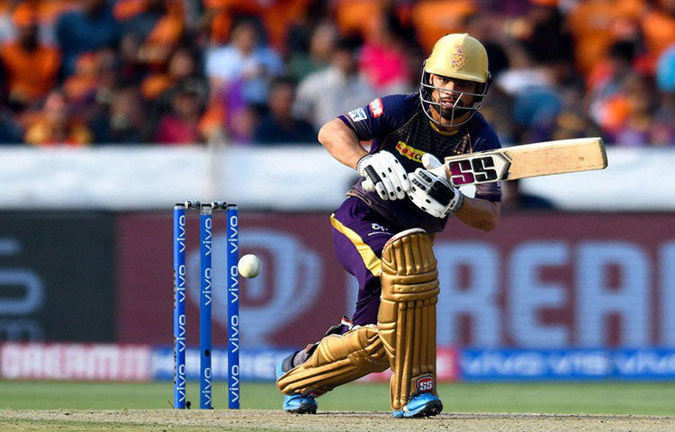 উথাপ্পার বদলে দলে নেওয়া রিঙ্কু সিংহ ২৫ বলে ৩০ রান করলেন এ দিন, লিন করলেন ৪৭ বলে ৫১ রান, অর্থাৎ রান তোলার গতিটা কেকেআরের ক্ষেত্রে একটা বড় দুর্বলতা হয়ে দেখা দিচ্ছে বার বার।