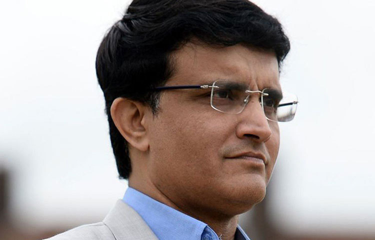 আইসিসি-র ধারাভাষ্যকার প্যানেলে যে তিন মহিলা ধারাভাষ্যকার ছিলেন, তারা হলেন ইশা গুহ, মেলানি জোন্স এবং অ্যালিসন মিচেল। এদের মধ্যে একমাত্র অ্যালিসন মিচেলই এমন ধারাভাষ্যকার যিনি ক্রিকেটার নন।