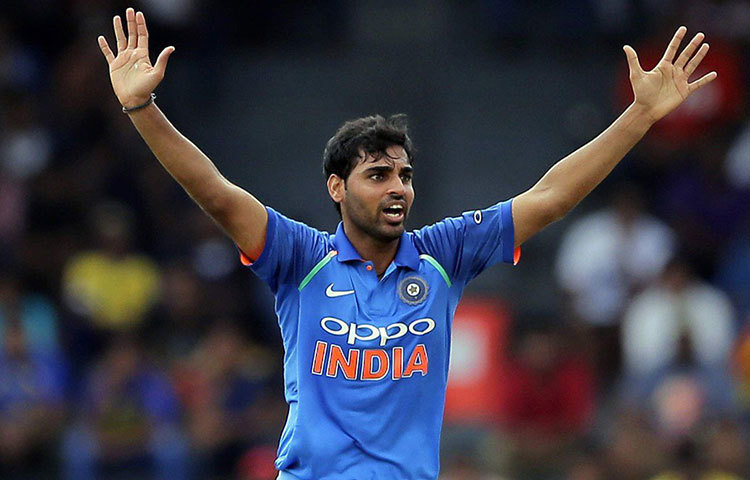 ভুবনেশ্বর কুমার: গত ম্যাচে নিয়েছেন চার উইকেট। অসাধারণ ক্যাচ নিয়ে প্রমাণ করেছেন তার ফিটনেসও রয়েছে তুঙ্গে। এই দলের অভিজ্ঞ পেসারকে শেষ ম্যাচে বোধ হয় বসিয়ে রাখবে না দল। কারণ সিরিজ জিততে হলে এই ম্যাচ জিততেই হবে।