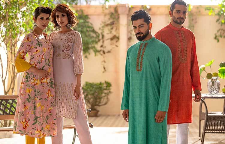 ট্রেন্ডি পোশাকগুলোর প্যাটার্নে ওয়েস্টার্ন স্টাইলের সঙ্গে থাকছে দেশি ঘরানার ফিউশন। ঈদ পোশাকে স্বাচ্ছন্দ্যতার জন্য ব্যবহার করা হয়েছে আরামদায়ক নানা মেটারিয়ালের কাপড়।