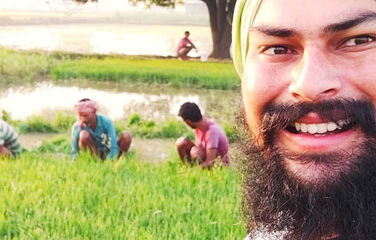 দর্শন যত সফল কৃষকের কাছে যেতেন, তাদের বক্তব্যের পুরোটাই নিজের মোবাইলে শুট করে নিতেন। পরে সেটা ইউটিউবে আপলোড করতে শুরু করেন।