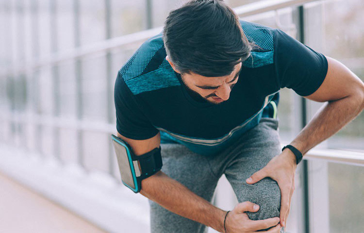 কালোজিরার ব্যথা সারানোর অন্যতম দাওয়াই। দীর্ঘ দিনের পুরনো ব্যথা বা বাতের ব্যথায় কালোজিরার তেল মালিশ করলে কিছুটা স্বস্তি মেলে।