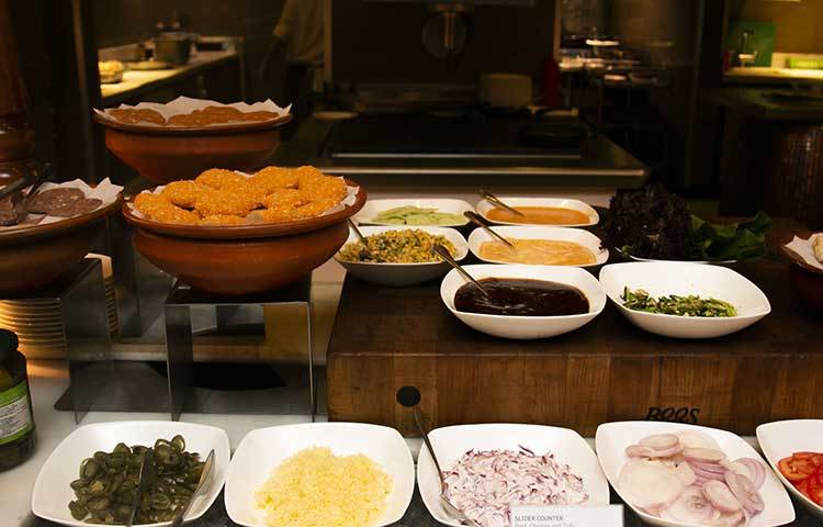 এ আয়োজন নিয়ে লা মেরিডিয়ান ঢাকার মহাব্যবস্থাপক কনস্ট্যান্টিনোস এস গ্যাভ্রিয়েল বলেন, ‘ব্রিটিশ খাবারগুলোতে যেমন ব্রিটেনের রাজকীয় ঐতিহ্যবাহী দিকটি প্রকাশ পায়, একই সাথে ফুটে ওঠে এর রন্ধনশৈলীর ঐশ্বর্যমণ্ডিত দিকটিও।