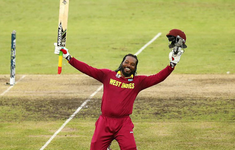 গেইল বলেছেন, ‘বিশ্বকাপের পর ভারতের বিরুদ্ধে টেস্ট খেলতে চাই। তারপর একদিনের সিরিজ। টি-টোয়েন্টি খেলতে চাই না। আপাতত এটাই আমার পরিকল্পনা।’