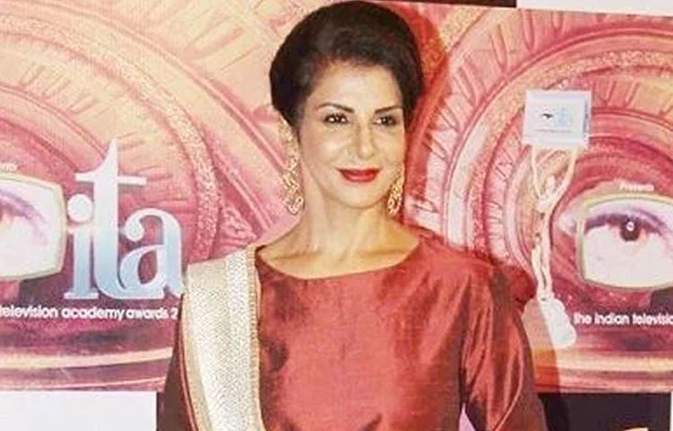 ১৩ আগস্ট ৫৭ বছর পূর্ণ করেছেন অনিতা। বড় পর্দায় সুযোগ না পেলেও ছোট পর্দায় কিন্তু এখনও অভিনয় চালিয়ে যাচ্ছেন তিনি।