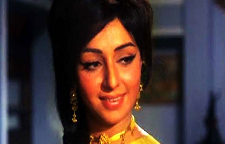 জন্ম ১৯৪৩ সালে। ভিমির ইচ্ছে ছিল গায়িকা হওয়ার। অভিনয় করেছিলেন নাটকে। অংশ নিতেন তৎকালীন বম্বের অল ইন্ডিয়া রেডিও-র নানা অনুষ্ঠানে। মুম্বিয়ের সোফিয়া কলেজ থেকে সাইকোলজিতে স্নাতক ভিমির বিয়ে হয়েছিল কলকাতার ব্যবসায়ী শিব আগরওয়ালের সঙ্গে।