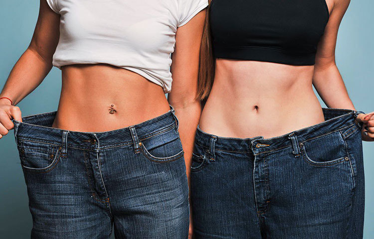 তবে এবার আর একটা উপকারী দিকের কথা সামনে আনলেন অস্ট্রেলিয়ার গবেষকরা। লস অ্যাঞ্জেলসের সেক্সোলজিস্ট জাইয়া কিন্সবাক-ও এই গবেষণাকে মান্যতা দিয়েছেন। অস্ট্রেলিয়ার এই গবেষকদের মতে, কেবলমাত্র হার্টবিট ঠিক রাখা বা রক্তচাপকে নিয়ন্ত্রণ করাই নয়, শরীরকে টোনড ও মেদহীন রাখতেও চুমুই অস্ত্র!