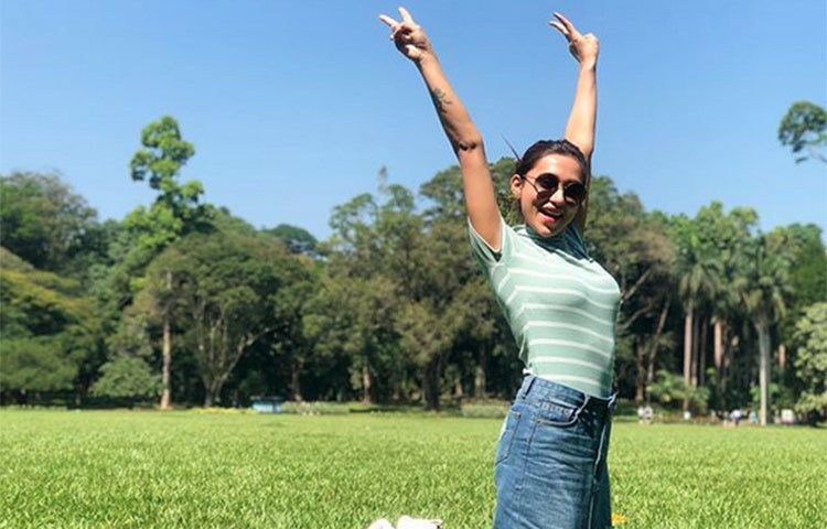 মিমির গাওয়া গানটি ব্যবহার করা হয়েছে তার ‘মন জানে না’ ছবিতে।