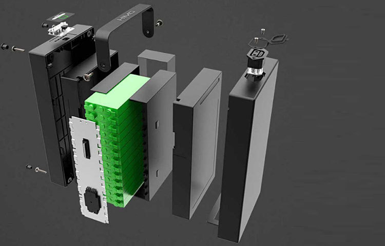 ১৪০০০ এমএএইচ এবং ২৮০০০ হাজার এমএএইচ ব্যাটারিযুক্ত হিমো টি ওয়ান বাইকটি পাওয়া যাচ্ছে। ১৪ হাজার এমএএইচ-এ ৬০ কিলোমিটার এবং ২৮ হাজার এমএএইচ-এ ১২০ কিলোমিটার দূরত্ব অতিক্রম করবে।