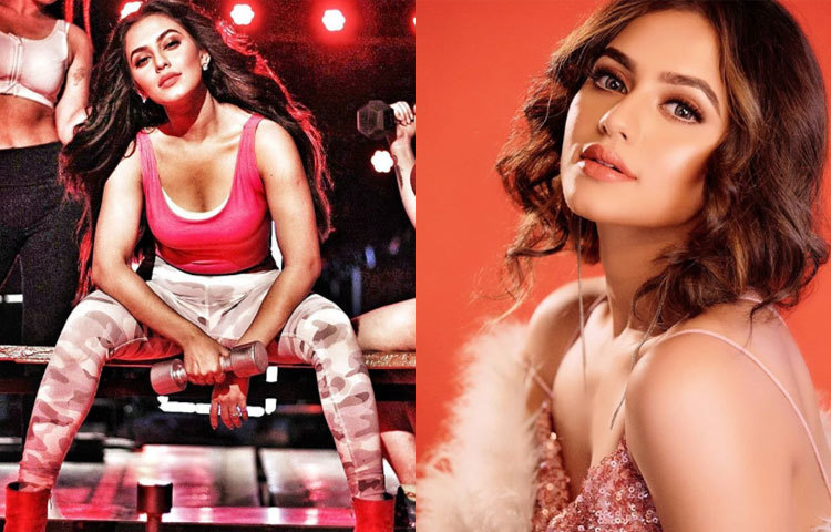 সৌন্দর্য ধরে রাখার জন্য নুসরাত ফারিয়া নিয়মিত শরীরচর্চা করেন।