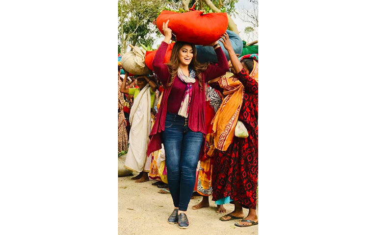 তবে এটি বাস্তবের কোনো ঘটনা নয়। এমন দৃশ্য দেখা যাবে নারী গোয়েন্দার গল্প নিয়ে নির্মিত ওয়েব সিরিজ ‘গার্ডেন গেম’-এ।