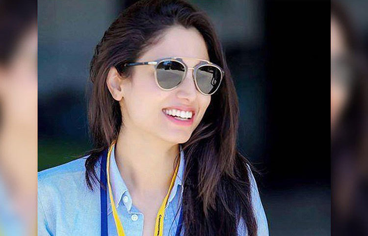 মডেলিংও করেছেন কিছু বিজ্ঞাপনী ছবিতে। মণীশ মালহোত্রর ফ্যাশন শো’য়ে র‌্যাম্পে হেঁটেছেন তিনি।