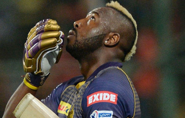 আন্দ্রে রাসেল এবার আইপিএলে এক অনন্য রেকর্ড করলেন। কায়রন পোলার্ড ও শেন ওয়াটসনকে হারিয়ে তিনি এই রেকর্ড গড়লেন।