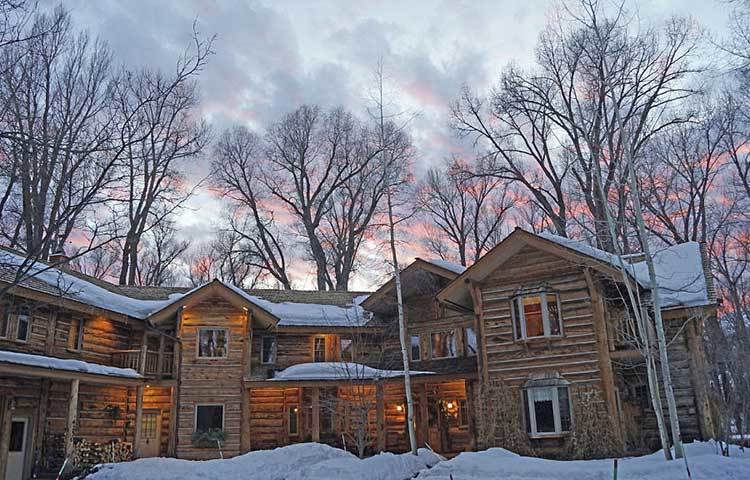 এই রিসোর্টটির নাম বেন্টউড-ইনন। যুক্তরাষ্ট্রে এই রিসোর্টটি অবস্থিত।