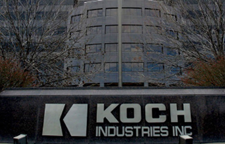 কচ: এটি কানসাসের তেল শোধনকারী সংস্থা। প্রতিষ্ঠাতা ফ্রেডরিক সি কচ। এই সংস্থার মোট সম্পত্তির পরিমাণ ৮ লাখ ৮৫ হাজার ৭১৭ কোটি টাকা।