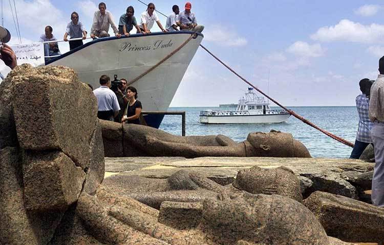 সমুদ্রের নিচে আজও রয়ে গেছে এই শহরের অংশ এবং তাকে জড়িয়ে থাকা নানা ইতিহাস। গবেষক ফ্রাঙ্ক গোডিও বলেন, ‘আরও ১০০ বছর ধরে উদ্ধারকার্য চললেও হয়তো এই শহরকে সম্পূর্ণভাবে উদ্ধার করা সম্ভব নয়, এই শহরের হয়তো আরও অনেক ইতিহাস রয়েছে যা এখনও জানা সম্ভব হয়নি।’