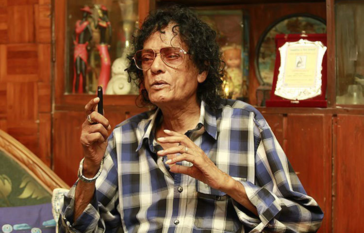 এদিকে শিল্পী সমিতির সাধারণ সম্পাদক জায়েদ খান জাগো নিউজকে জানান, ‘দীর্ঘদিন ধরেই নানা অসুখে ভুগছিলেন বরেণ্য এই অভিনেতা। সম্প্রতি শরীর বেশি খারাপ হলে তাকে হাসপাতালে নিয়ে আসা হয়। এখানেই চিকিৎসাধীন অবস্থায় ৬ এপ্রিল তার মৃত্যু হয়েছে। তার মৃত্যু আমাদের শোকে স্তব্দ করে দিয়েছে। তার পরিবারের জন্য সবার দেয়া চাই।’