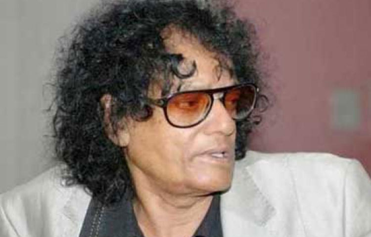 প্রসঙ্গত, ঢাকাই চলচ্চিত্রের জনপ্রিয় অভিনেতা টেলি সামাদকে এর আগে ২০১৭ সালে যুক্তরাষ্ট্রে বাইপাস সার্জারি করা হয়। এ ছাড়া গত বছরের ২০ অক্টোবর তার বাঁ পায়ের বৃদ্ধাঙ্গুলিতেও জরুরি অস্ত্রোপচার করা হয়েছিল।