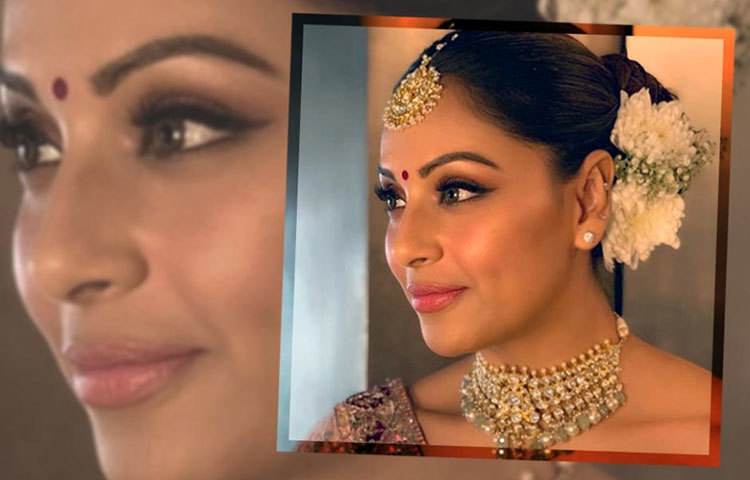 বঙ্গ বিউটির পার্টির সাজ নজরকাড়া সাজ।