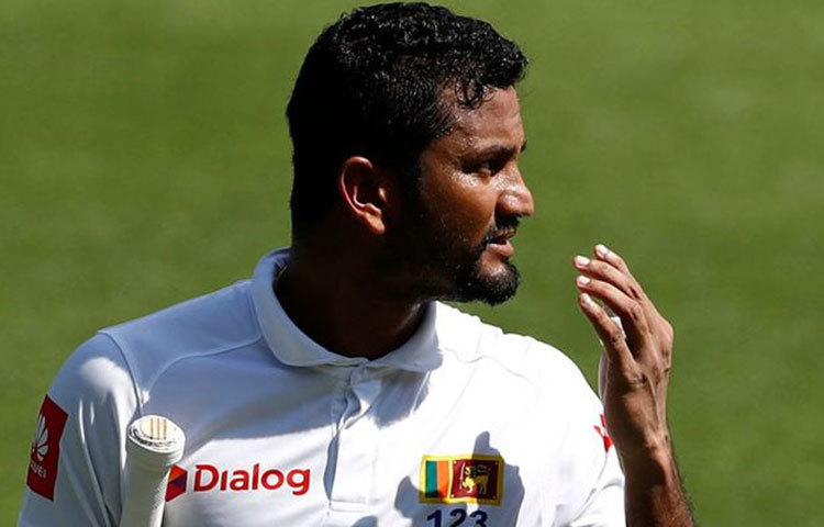 শ্রীলঙ্কার টেস্ট দলের অধিনায়ক দিমুথ করুণারাত্নের অধিনায়কত্বেই এশিয়ার প্রথম দল হিসেবে দক্ষিণ আফ্রিকায় টেস্ট সিরিজ জিতেছিল শ্রীলঙ্কা।