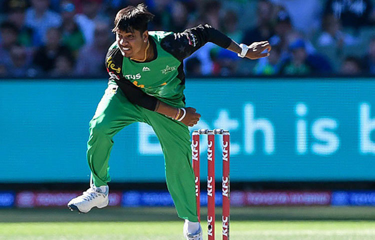 সন্দীপ লামিছানে: নেপালের লেগ স্পিনারটিকে অনেক আশা করে দলে নেওয়া হয়েছে। এখন দেখার তরুণ স্পিনারটি কতটা সফল হন।