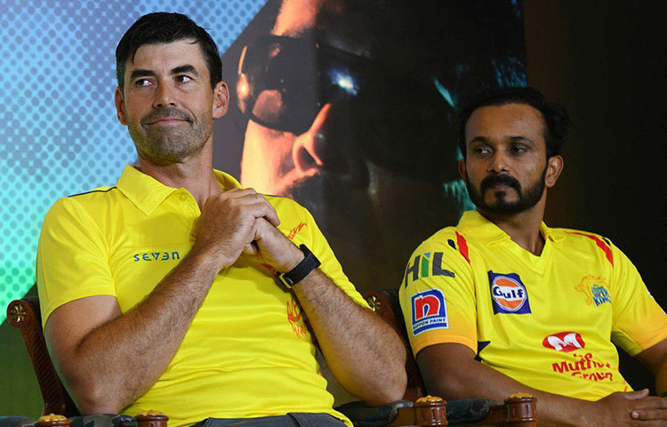 পাঁচে নামার কথা কেদার যাদবের। দলের প্রয়োজনে হাল ধরেছেন আগেও। মিডল অর্ডারের ভরসা তিনি।