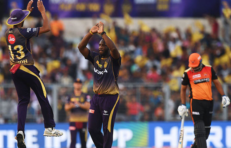 ডেভিড ওয়ার্নার যখন আউট হন, দলের রান তখন ১৪৪। ওয়ার্নার নাইট বোলারদের সামলাতে পারলেও ইউসুফ পাঠান, মণীশ পাণ্ডেরা প্রসিদ্ধ কৃষ্ণ, আন্দ্রে রাসেল, লকি ফার্গুসনদের খেলতে পারেননি।