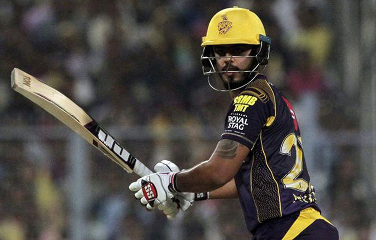 চতুর্থ স্থানে নামার কথা নীতীশ রাণার। গত দুই ম্যাচে তার ব্যাটে ভর করে অনেকটাই এগিয়েছে নাইটরা।