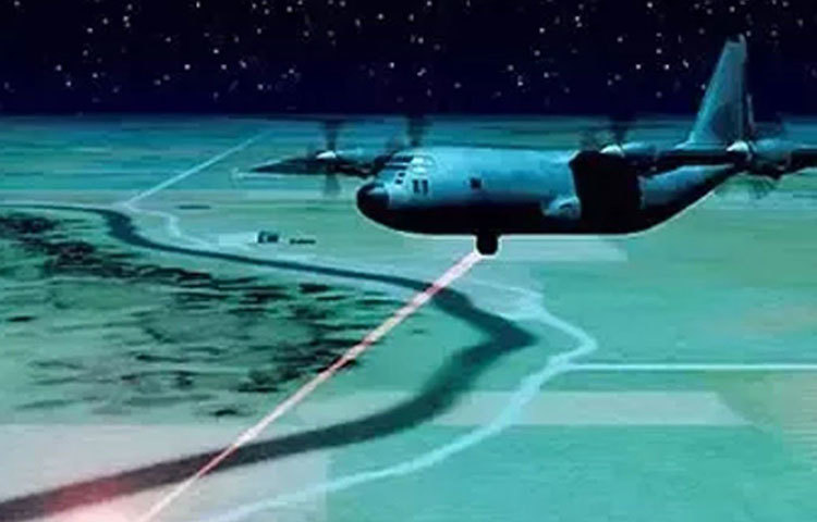 লেসার অস্ত্র যেভাবে প্রয়োগ করা হয়, ‘কালি’র ব্যবহারও অনেকটা সে রকমই। কিন্তু লেসার অস্ত্রের চেয়েও ভয়ঙ্কর ভারতের তৈরি করা এই মিসাইল ডিফেন্স সিস্টেম।