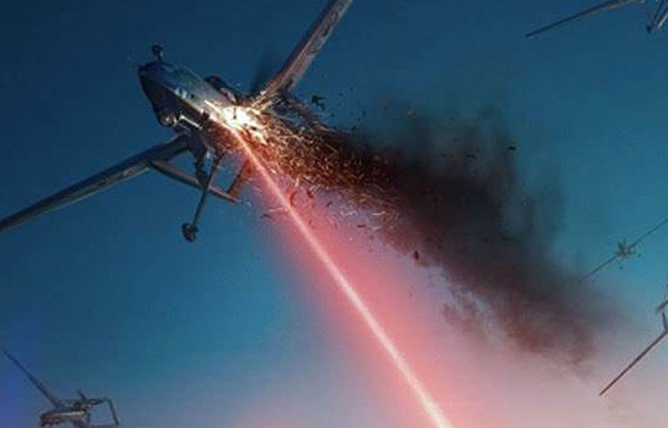 ১৯৮৫ সালে ‘কালি’ তৈরি শুরু করে ভারত। প্রথমে এর কর্মক্ষমতা সম্পর্কে খুব বেশি কিছু জানানো হয়নি। শিল্পের প্রয়োজনে ভারত নতুন প্রযুক্তির লিনিয়ার ইনজেক্টর তৈরি করছে বলে জানানো হয়েছিল। ভারতের সশস্ত্র বাহিনীতে কালির অন্তর্ভুক্তি হওয়ার পর গোটা বিশ্বের টনক নড়ে। আন্তর্জাতিক বিশেষজ্ঞদের দাবি, প্রতিপক্ষের ক্ষেপণাস্ত্রকে আকাশেই ঝলসে দেওয়ার অস্ত্র তৈরি করে ফেলেছে ভারত।