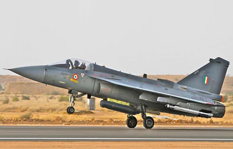 শুধু জইশ নয়, লস্কর-ই-তইবা ও হিজবুল মুজাহিদিনের ঘাঁটিও উড়ে গিয়েছে।