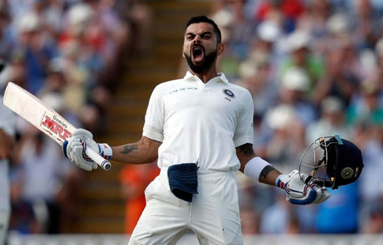 ব্যাটিং অর্ডারের প্রায় প্রত্যেকে ফ্লপ হলেও বিরাটের ব্যাট হাল ছাড়ে না। শেন ওয়ার্ন কিছুদিন আগেই বলেছিলেন, ‘বিরাট কোহলি সব সময় নিজের উপর বিশ্বাস রাখে। ও উইকেটে থাকলে টিম হারতে পারে না বলেই ওর বিশ্বাস। এই অ্যাটিটিউড চমৎকার।’