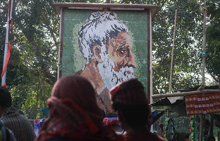 লালন শাহের মুর‌্যাল। ছবি: মাহবুব আলম