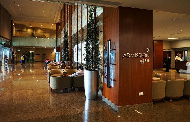 এই হাসপাতালে একই সঙ্গে হৃদরোগ, ক্যান্সার, কিডনি ও স্নায়ুজনিত রোগসহ বিভিন্ন ধরনের সেবা পাওয়া যায়।