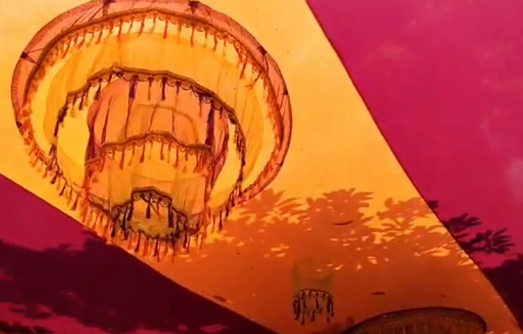 বিয়ে উপলক্ষে মোস্তাফিজের শ্বশুর বাড়ির বিভিন্ন জায়গা সাজানো হয়েছে।