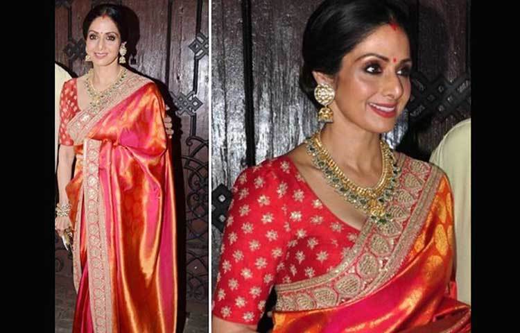 শ্রীদেবী বরাবরই তার আইকনিক শাড়ি ও স্টাইলের জন্য বিখ্যাত। বিভিন্ন শাড়িতে নানা সময় তাকে দেখা গিয়েছে।