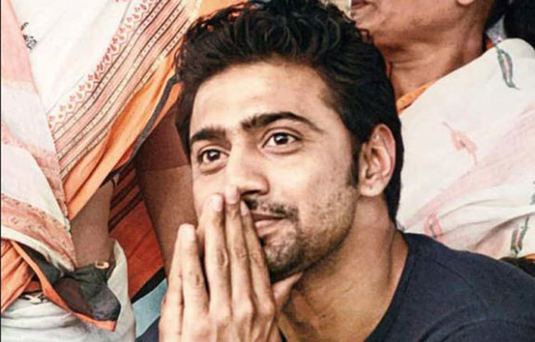 ভারতের ঘাটাল লোকসভা কেন্দ্র থেকে তৃণমূলের আবারও প্রার্থী হচ্ছেন দেব।