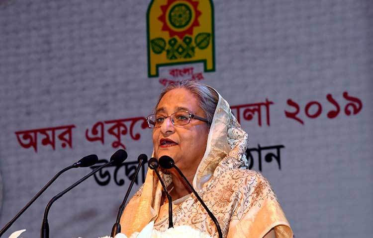 বইমেলা উদ্বোধনকালে প্রধানমন্ত্রী ভাষণ দেন।