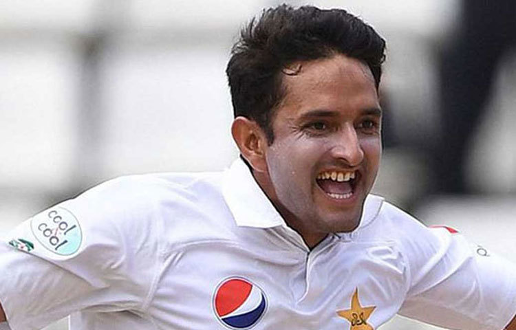 জাসপ্রীত বুমরা : গত বছরে ১০ টেস্টে ৪৮ উইকেট নিয়েছেন তিনি। গড় ২১.০২। অস্ট্রেলিয়ার বিরুদ্ধে ঐতিহাসিক টেস্ট সিরিজ জয়ে বুমরার অবদান গুরুত্বপূর্ণ ছিল।